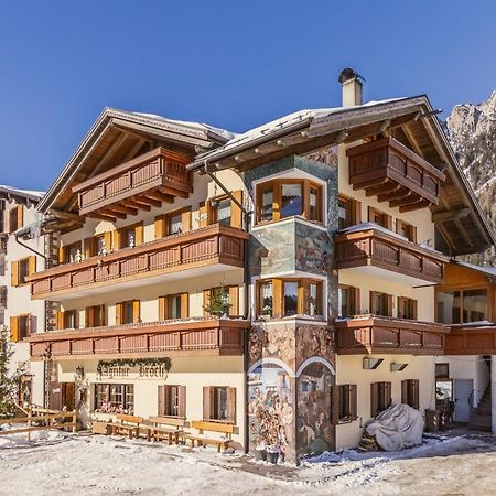 Agritur Broch Villa Fiera Di Primiero Dış mekan fotoğraf