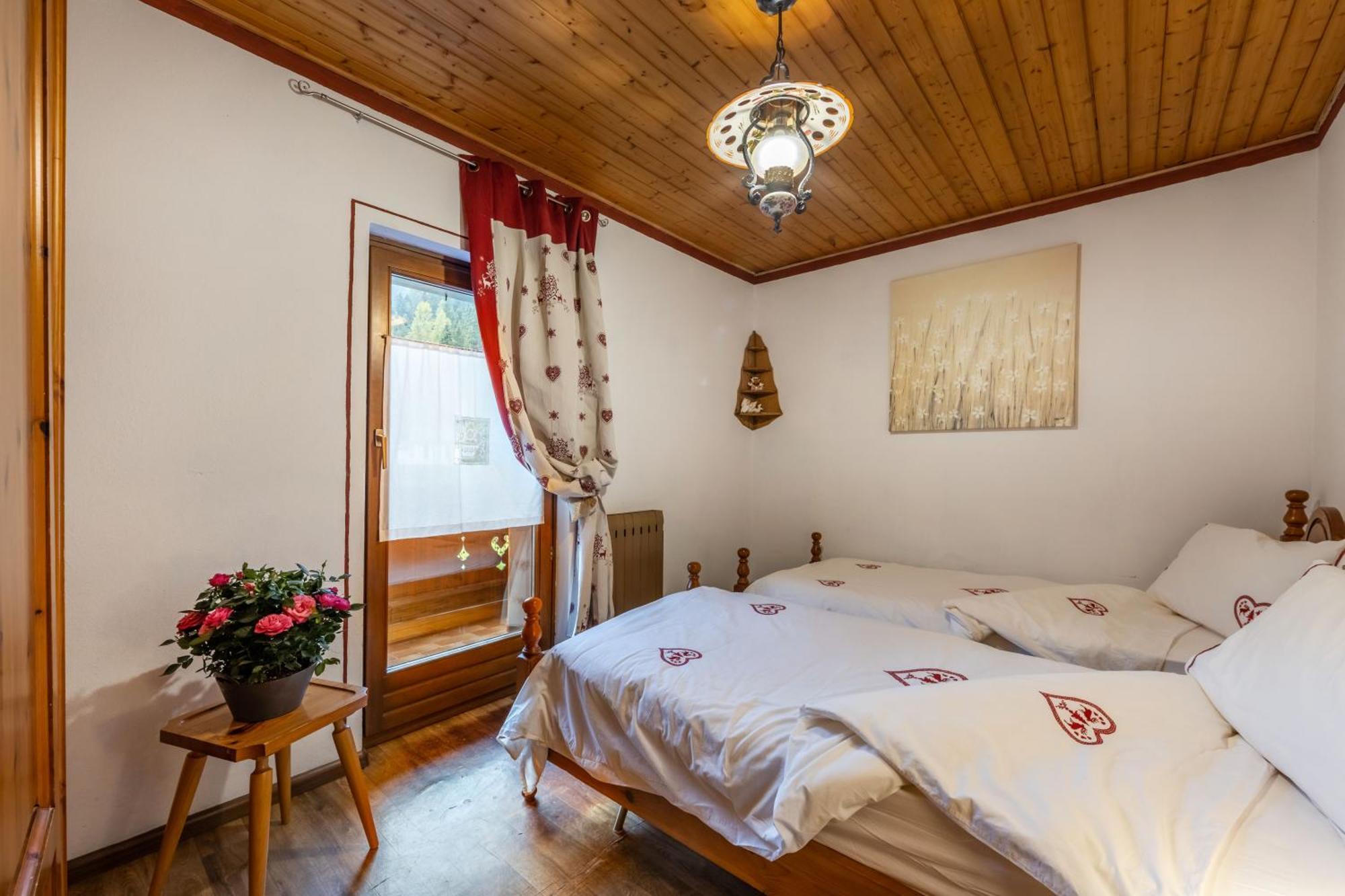 Agritur Broch Villa Fiera Di Primiero Oda fotoğraf